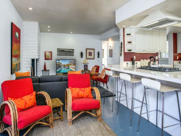 Palm Springs Home 984132