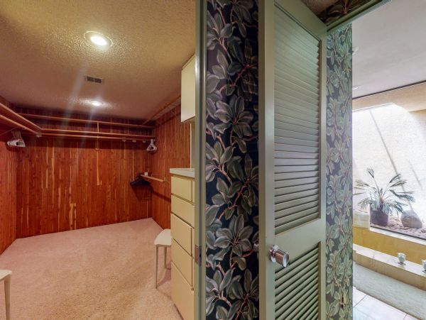 Palm Springs Home 984134