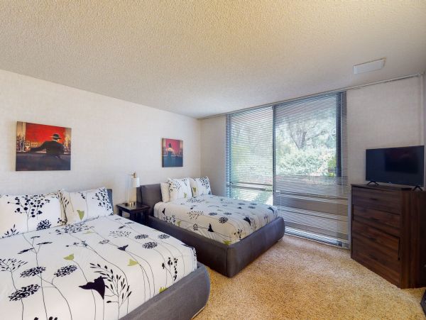 Palm Springs Home 984134