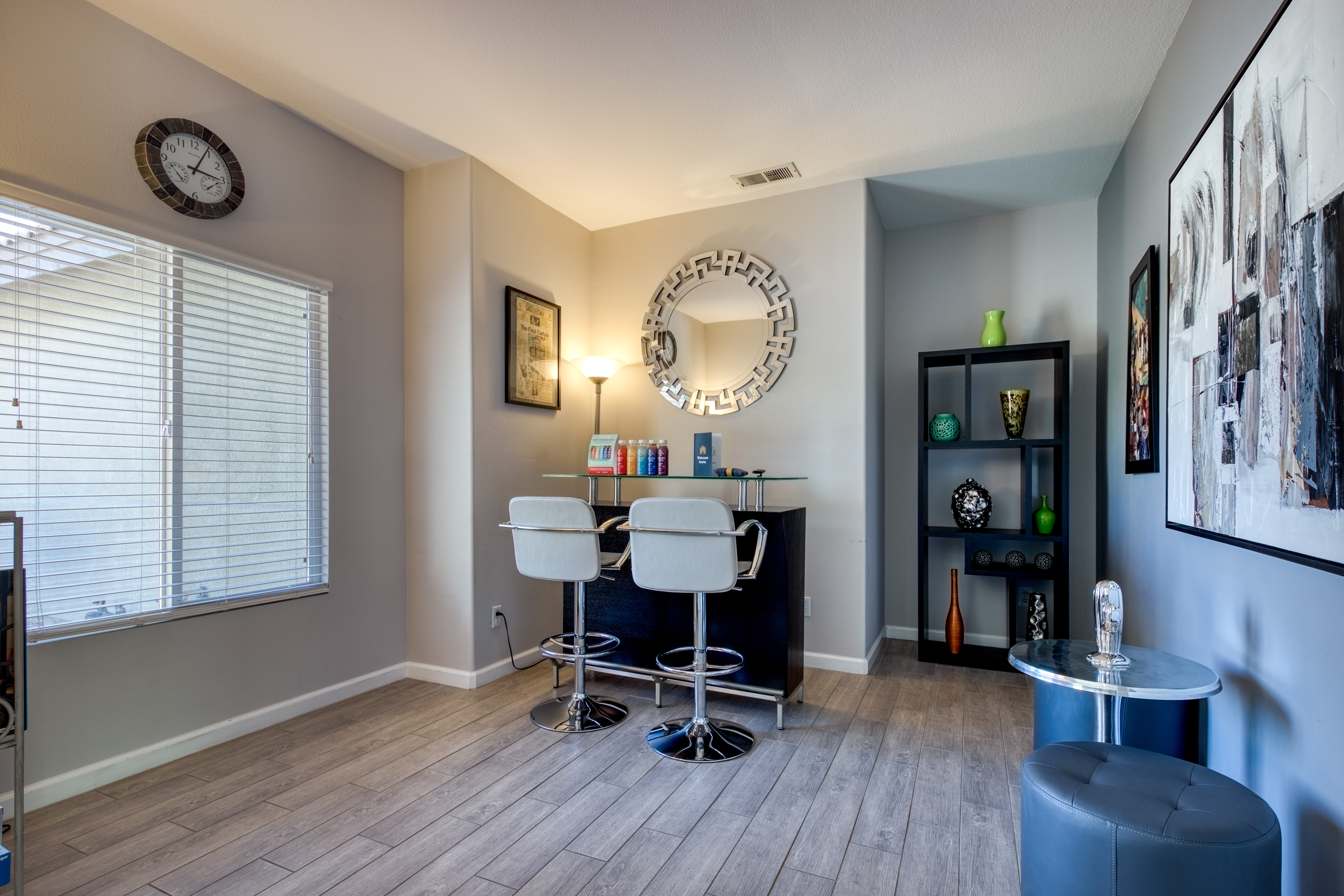 Palm Springs Home 984136