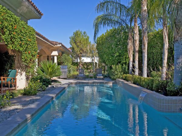 Palm Springs Home 984137