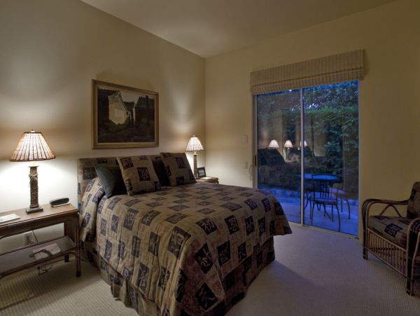 Palm Springs Home 984137