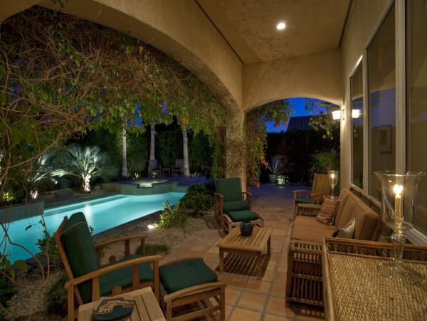 Palm Springs Home 984137