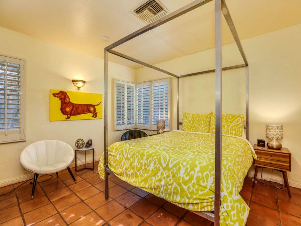Palm Springs Home 984138