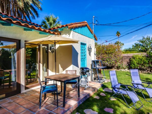Palm Springs Home 984138
