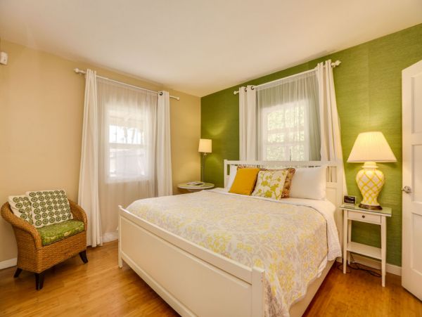 Palm Springs Home 984139