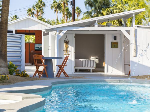 Palm Springs Home 984141
