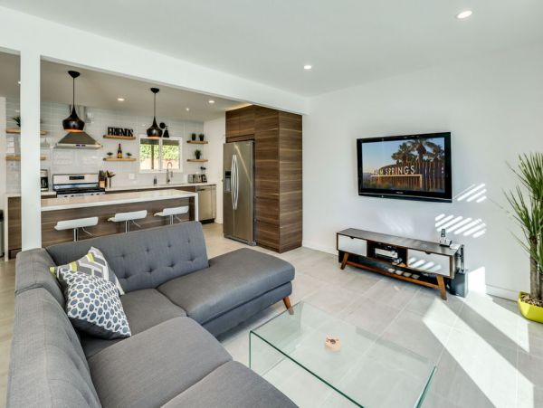 Palm Springs Home 984143