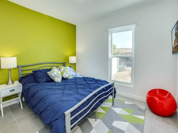 Palm Springs Home 984143