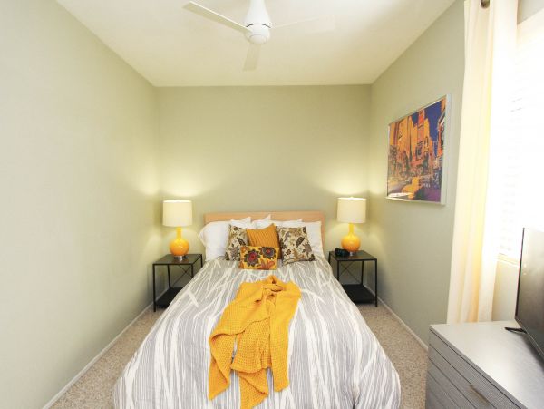 Palm Springs Home 984145