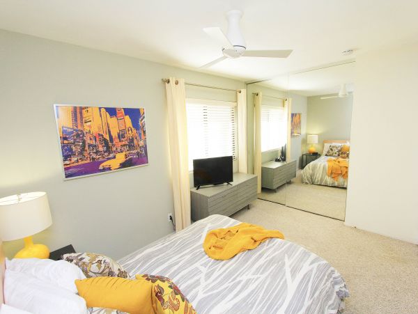 Palm Springs Home 984145