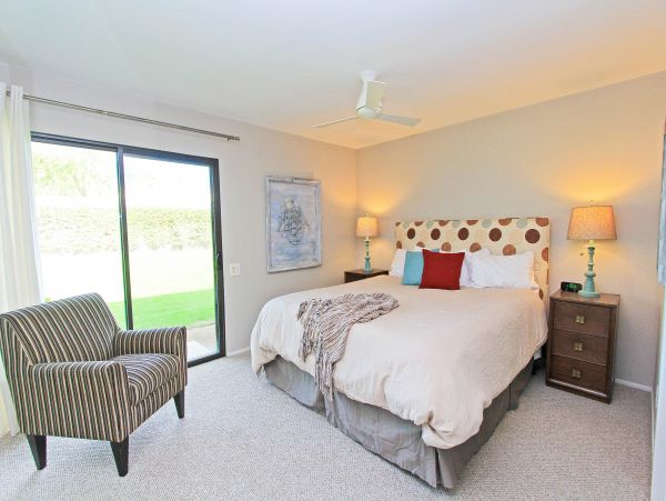 Palm Springs Home 984145