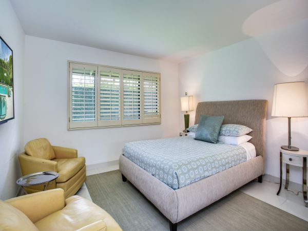 Palm Springs Home 984146
