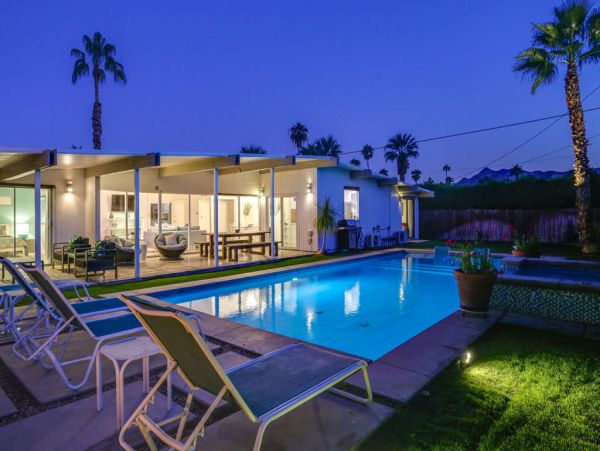 Palm Springs Home 984148