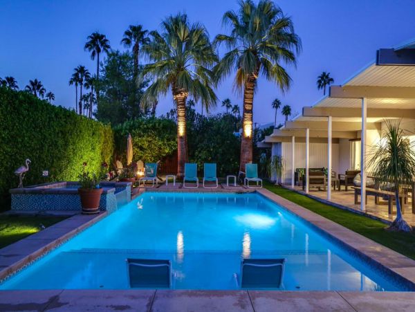 Palm Springs Home 984148