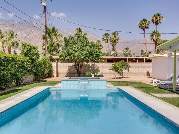 Palm Springs Home 984149