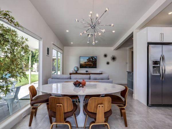Palm Springs Home 984149