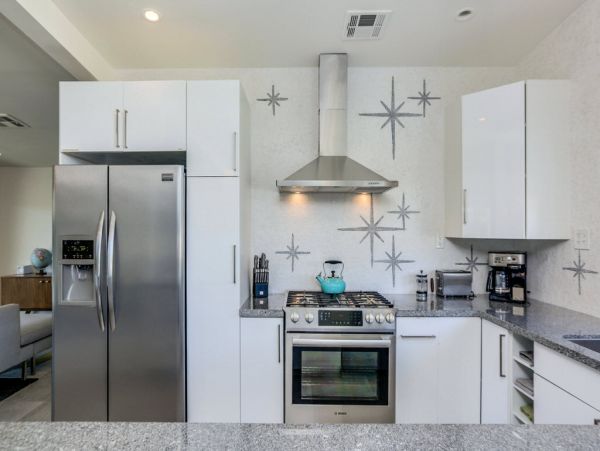 Palm Springs Home 984149