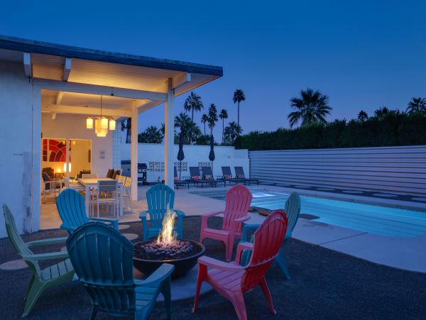 Palm Springs Home 984150