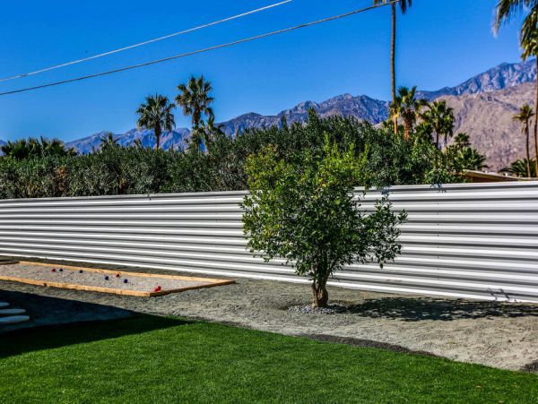 Palm Springs Home 984150