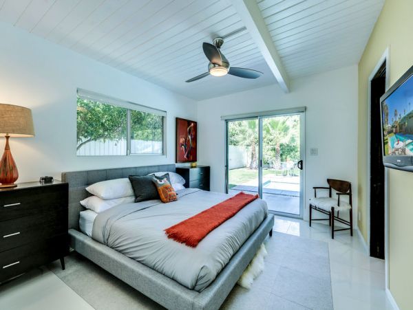 Palm Springs Home 984151