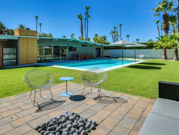 Palm Springs Home 984151