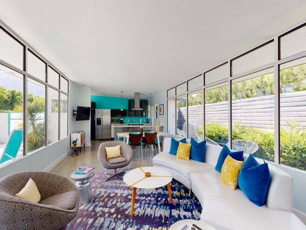Palm Springs Home 984153