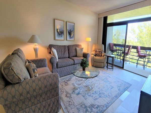 On Beach Longboat Key Vacation Condo Two Bedrooms