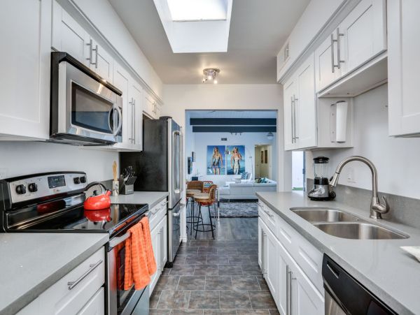 Palm Springs Home 984155