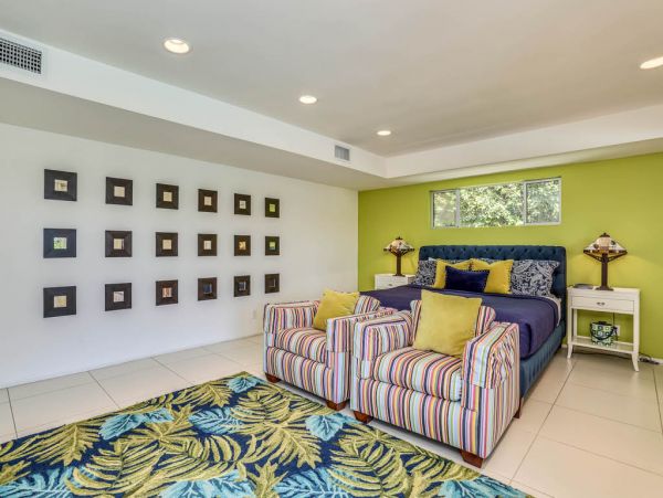 Palm Springs Home 984157