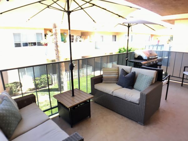 Palm Springs Home 984159
