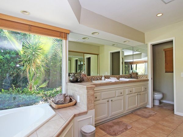 Palm Springs Home 984160