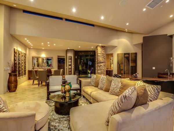 Palm Springs Home 984161