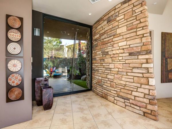 Palm Springs Home 984161