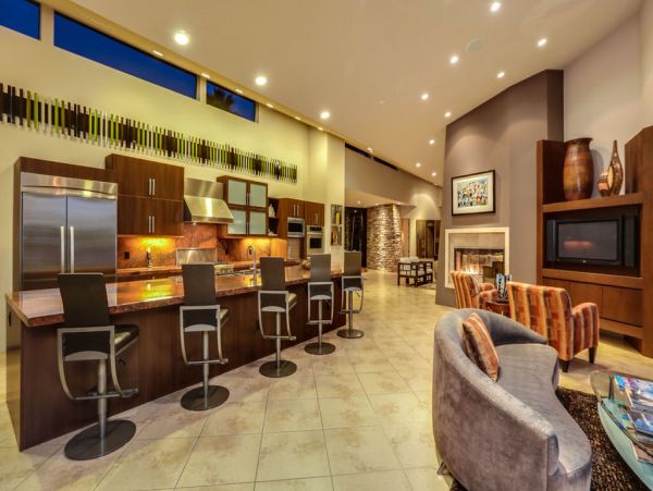Palm Springs Home 984161