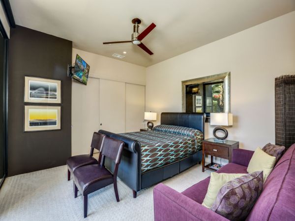 Palm Springs Home 984161