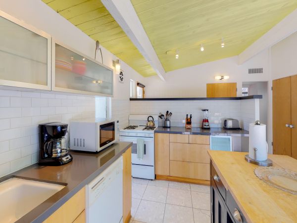 Palm Springs Home 984162
