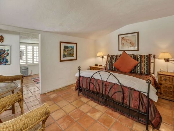 Palm Springs Home 984163