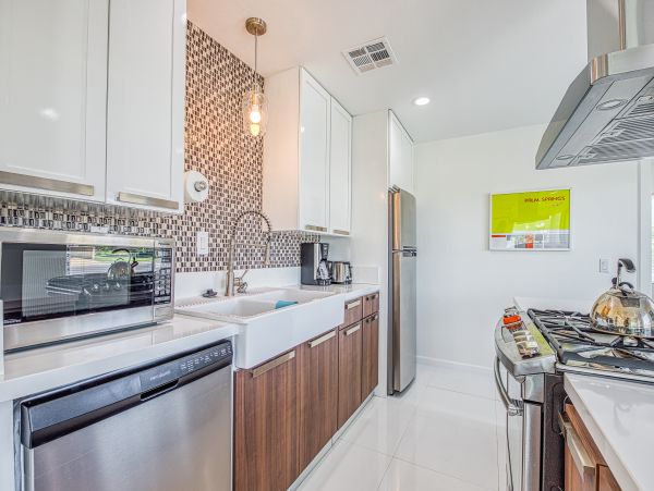 Palm Springs Home 984165