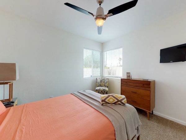 Palm Springs Home 984165