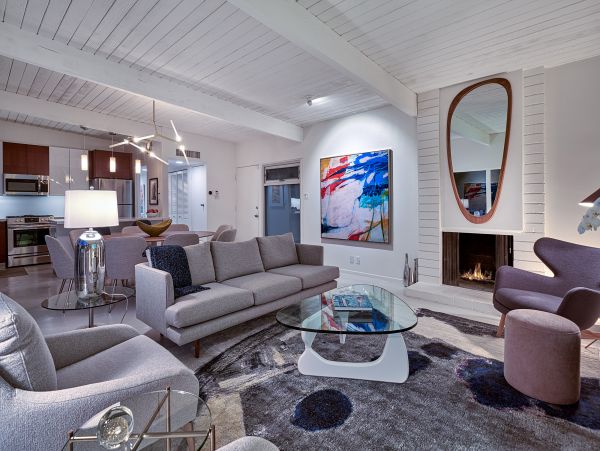 Palm Springs Home 984166