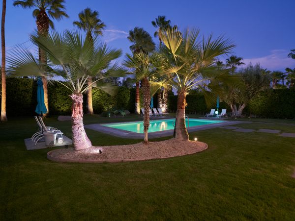Palm Springs Home 984166