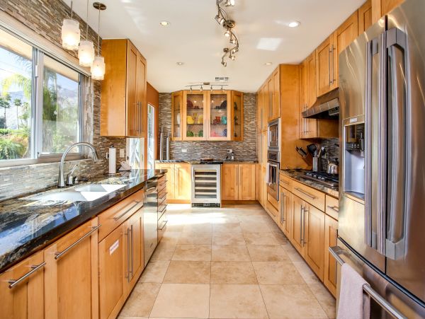 Palm Springs Home 984168