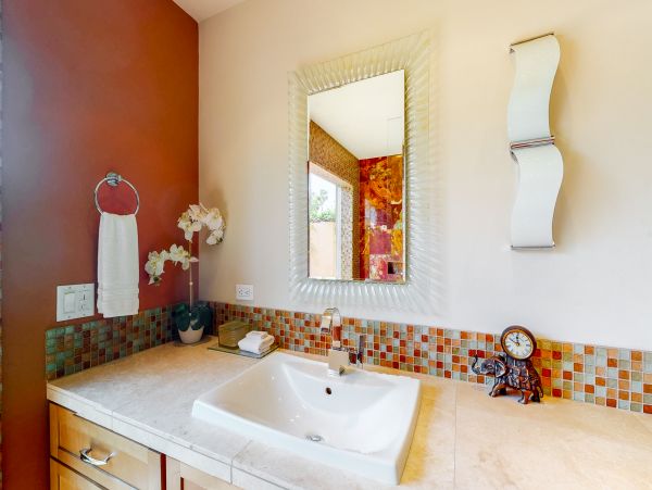 Palm Springs Home 984168