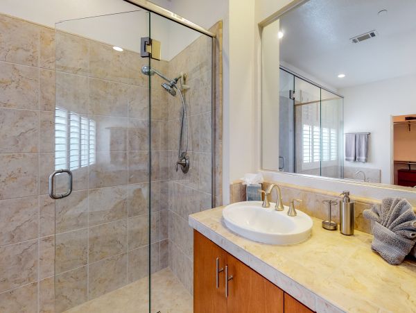 Palm Springs Home 984169