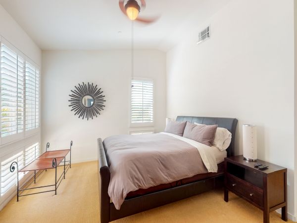 Palm Springs Home 984169