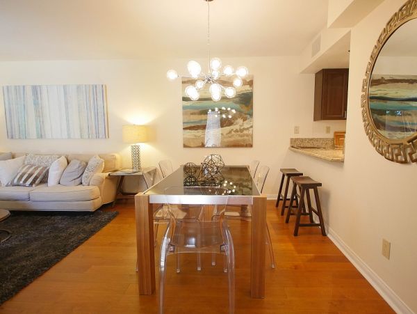 Palm Springs Home 984170