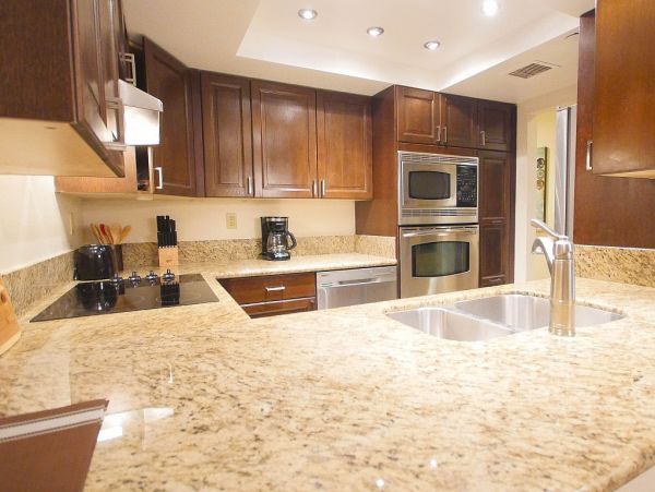 Palm Springs Home 984170