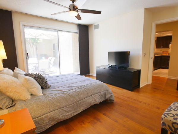Palm Springs Home 984170