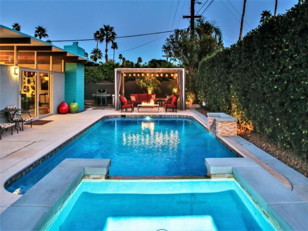 Palm Springs Home 984171